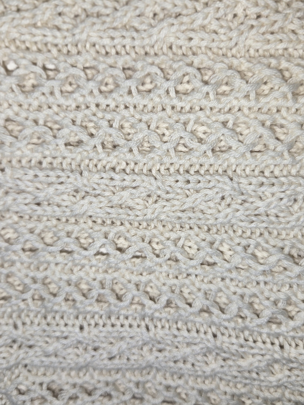 By Together - Cream Boho Beachy Crochet V-Neck Spaghetti Strap Crop Tank Size S - Picture 8 of 13